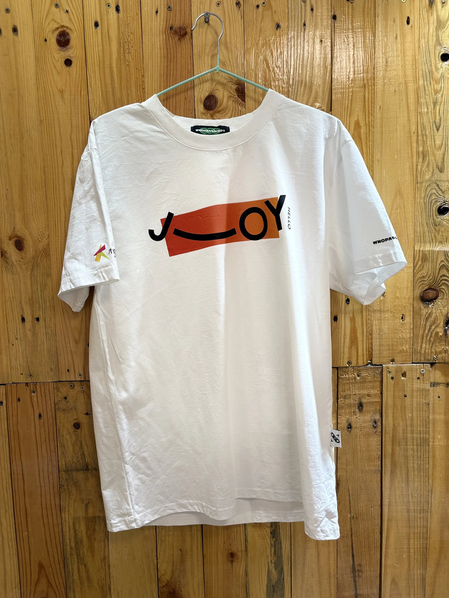 T-shirt blanc typographie rouge et noire
