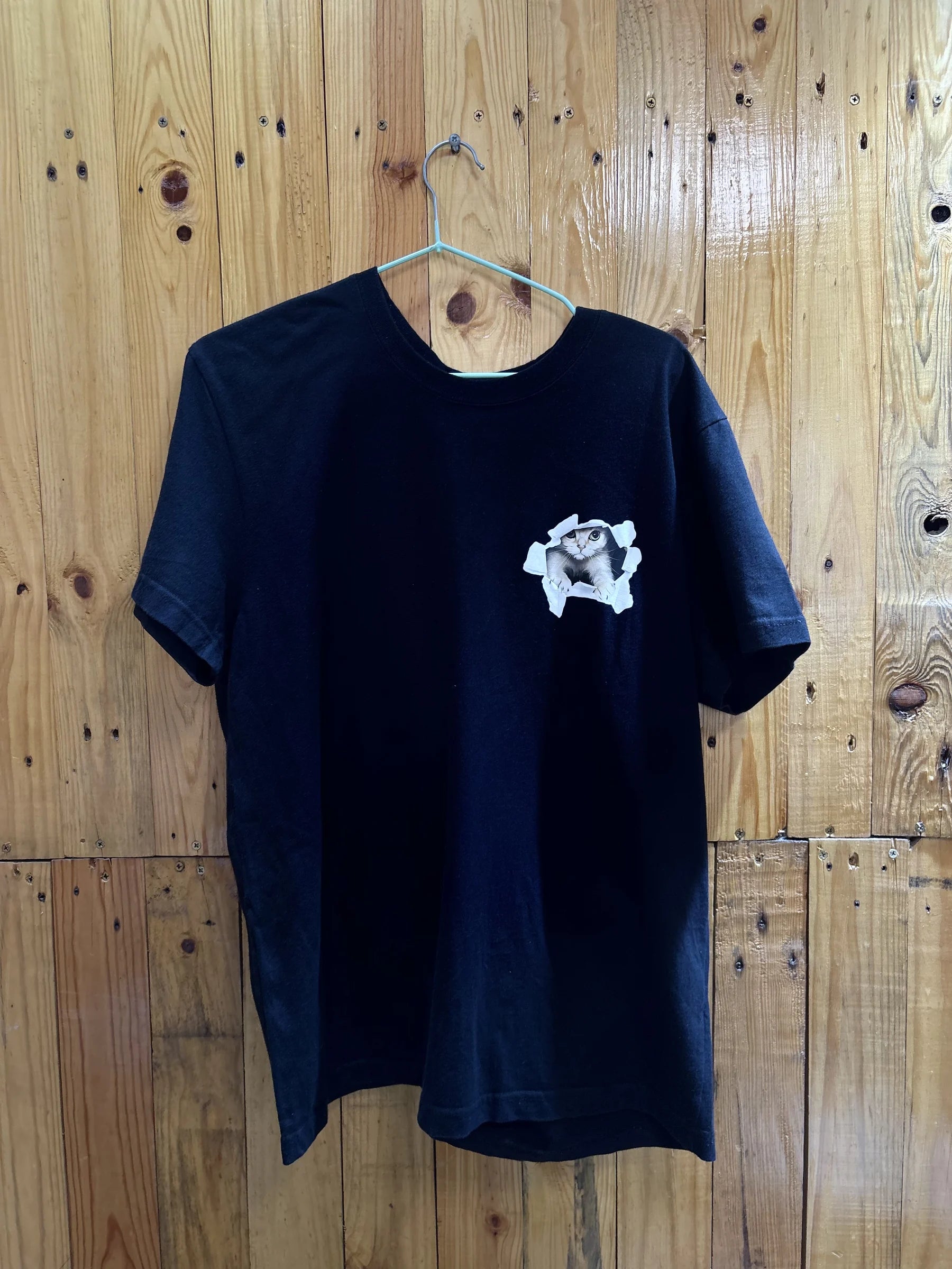 T-shirt noir motif floral