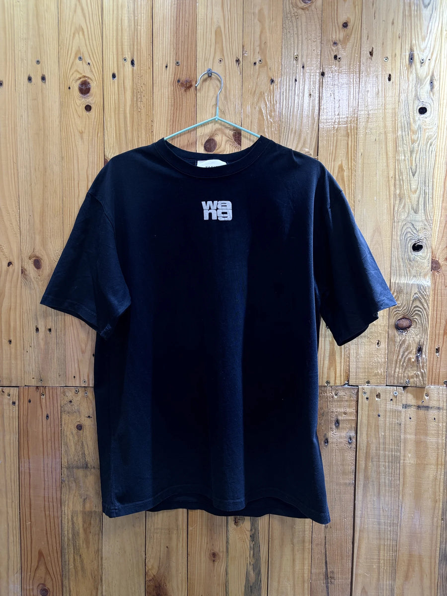T-shirt noir typographie blanche