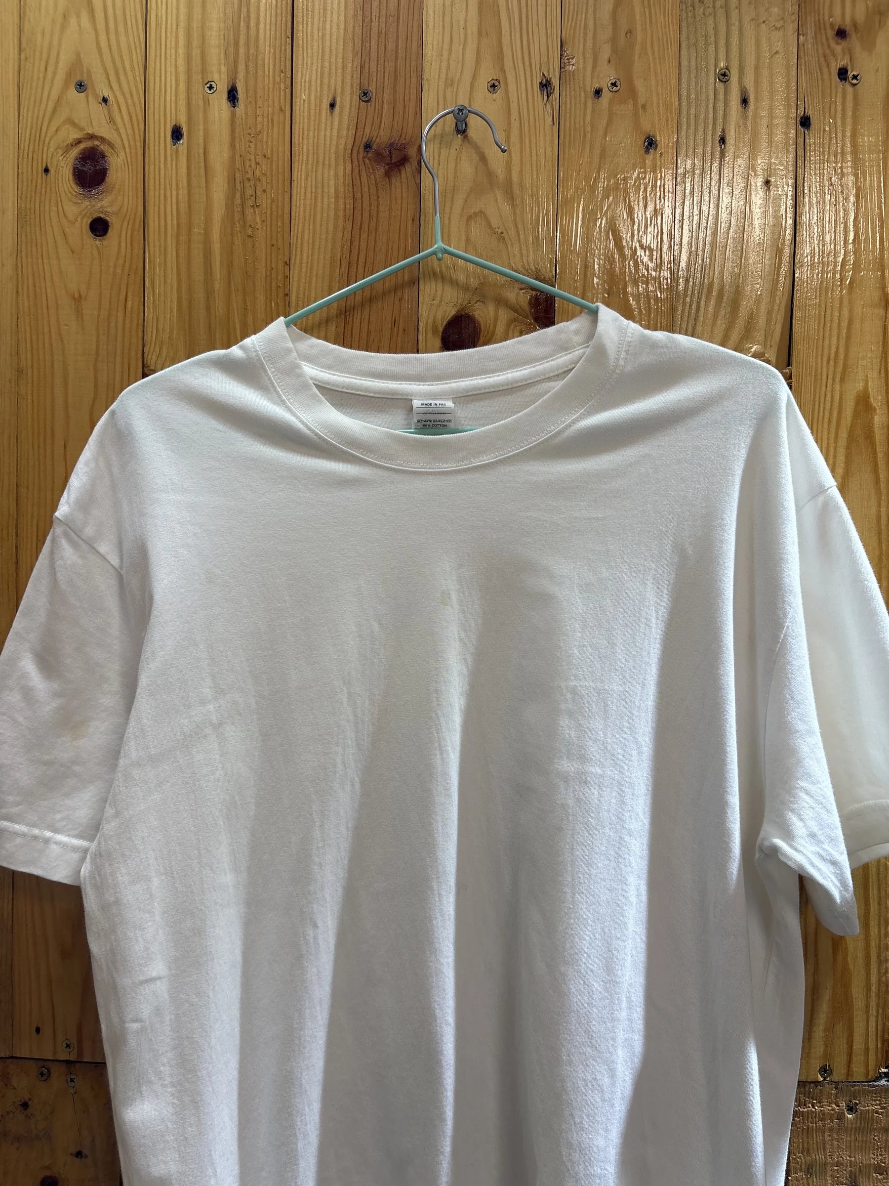 T-shirt blanc coupe droite
