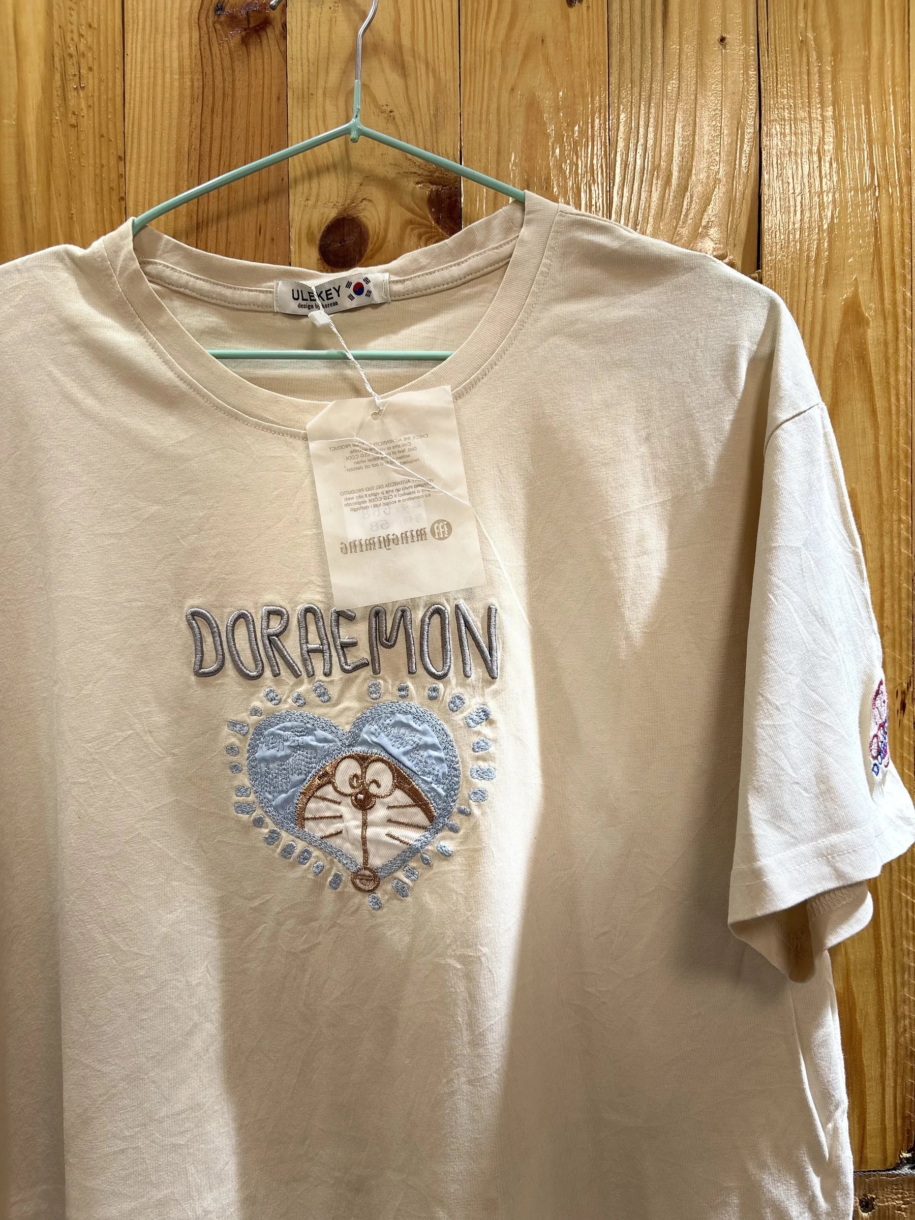 T-shirt blanc illustration bleue