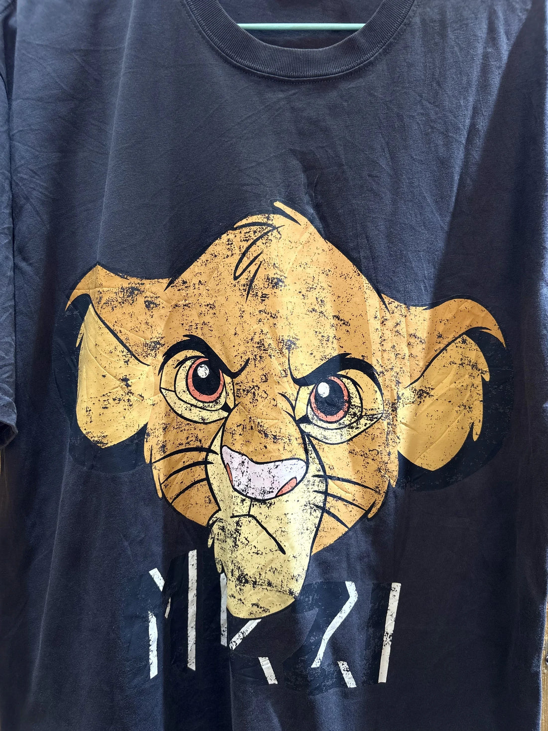 T-shirt noir lion graphique