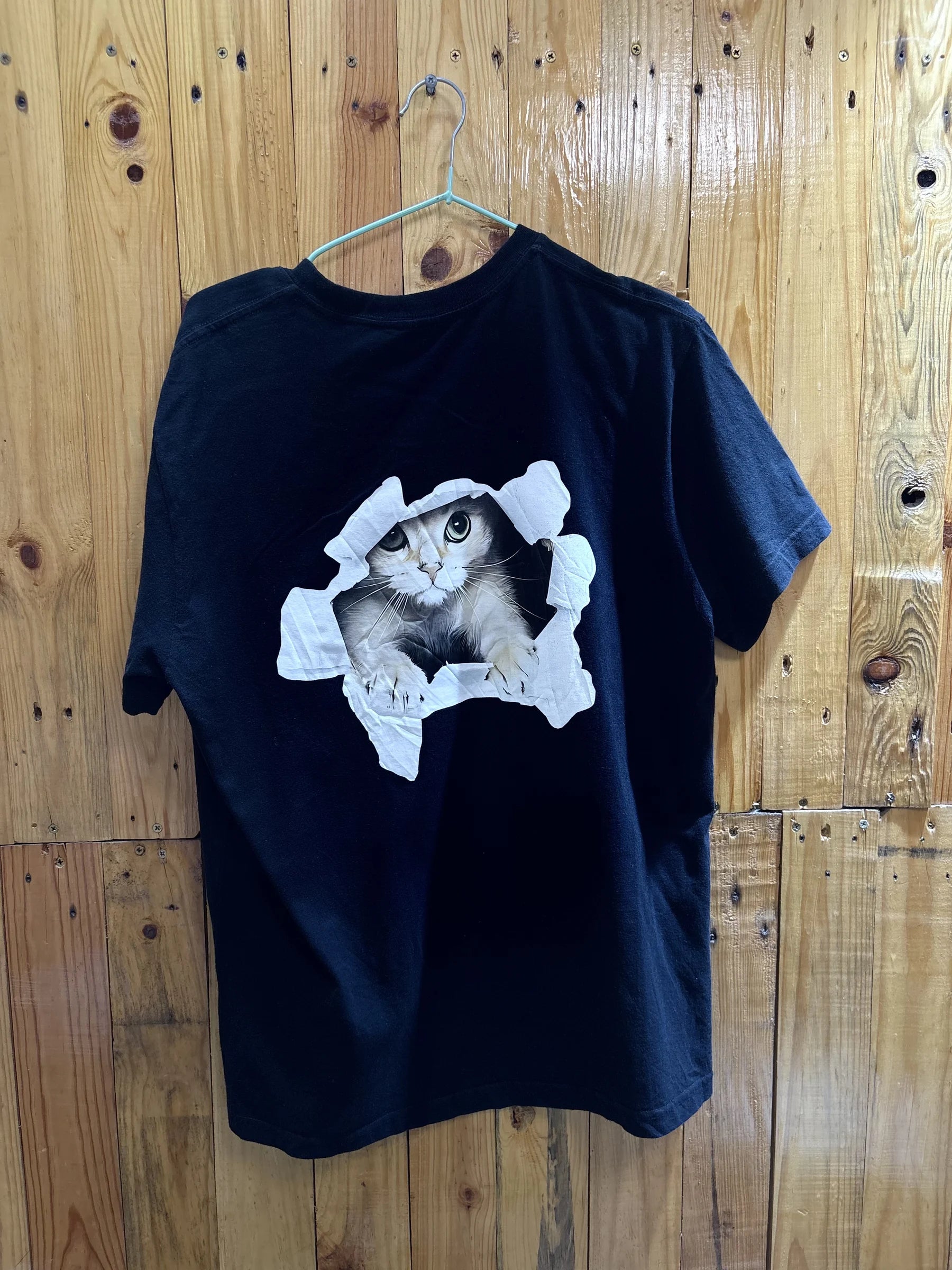 T-shirt noir motif floral