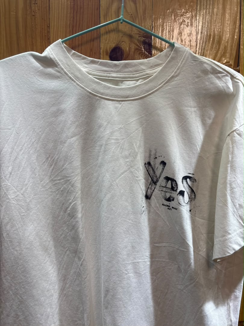 T-shirt YES Graphique