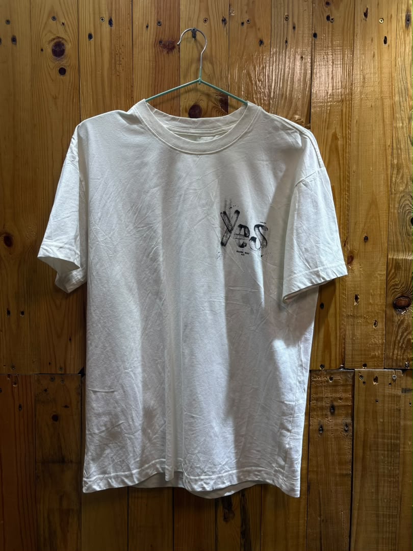 T-shirt YES Graphique