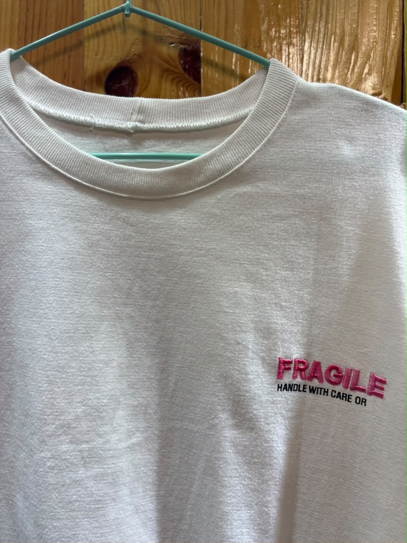 T-shirt Fragile Blanc